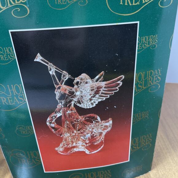 Holiday Treasures Vintage Acrylic Angel Tree Topper Clear Trumpet Table Decor - Picture 9 of 10